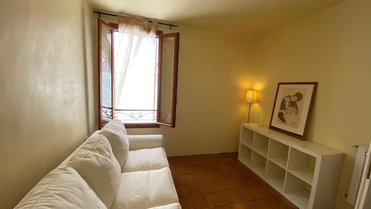 I Tetti Di Via Corradi Villa Сан Ремо Екстериор снимка