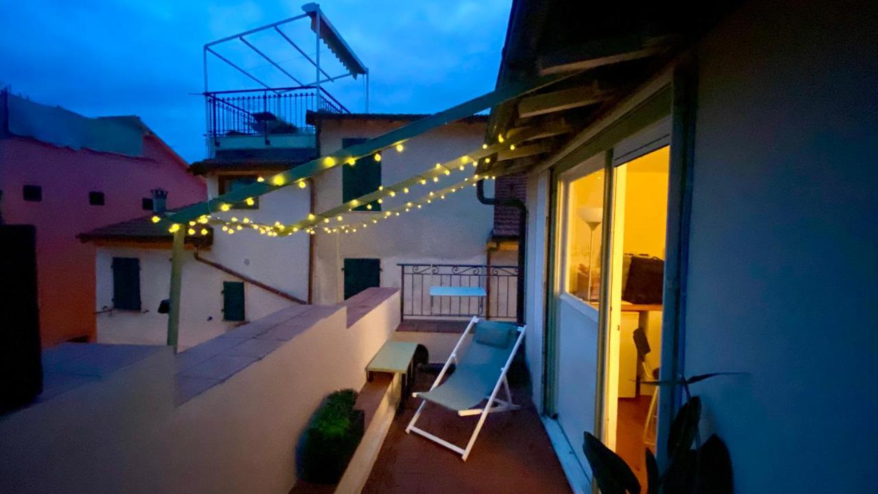 I Tetti Di Via Corradi Villa Сан Ремо Екстериор снимка